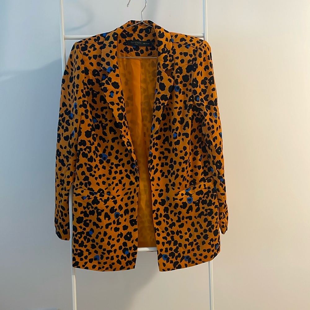 House of Harlow bold animal print blazer